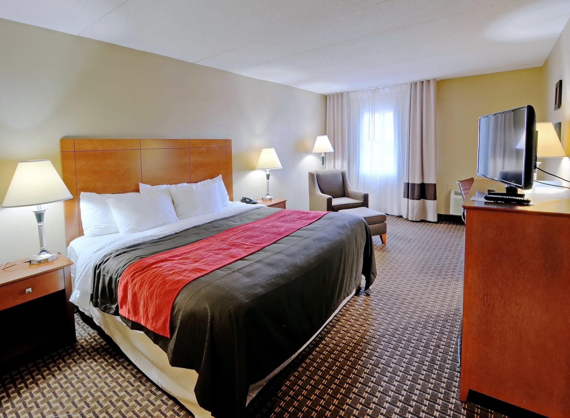 Comfort Inn & Suites Raphine - Lexington Near I-81 And I-64 Екстер'єр фото