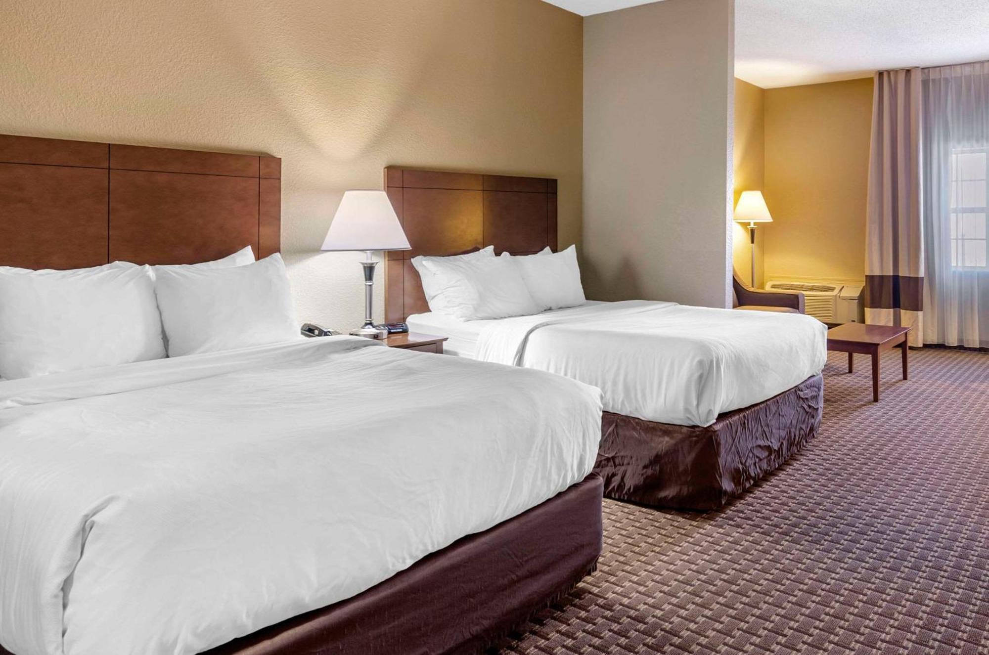 Comfort Inn & Suites Raphine - Lexington Near I-81 And I-64 Екстер'єр фото