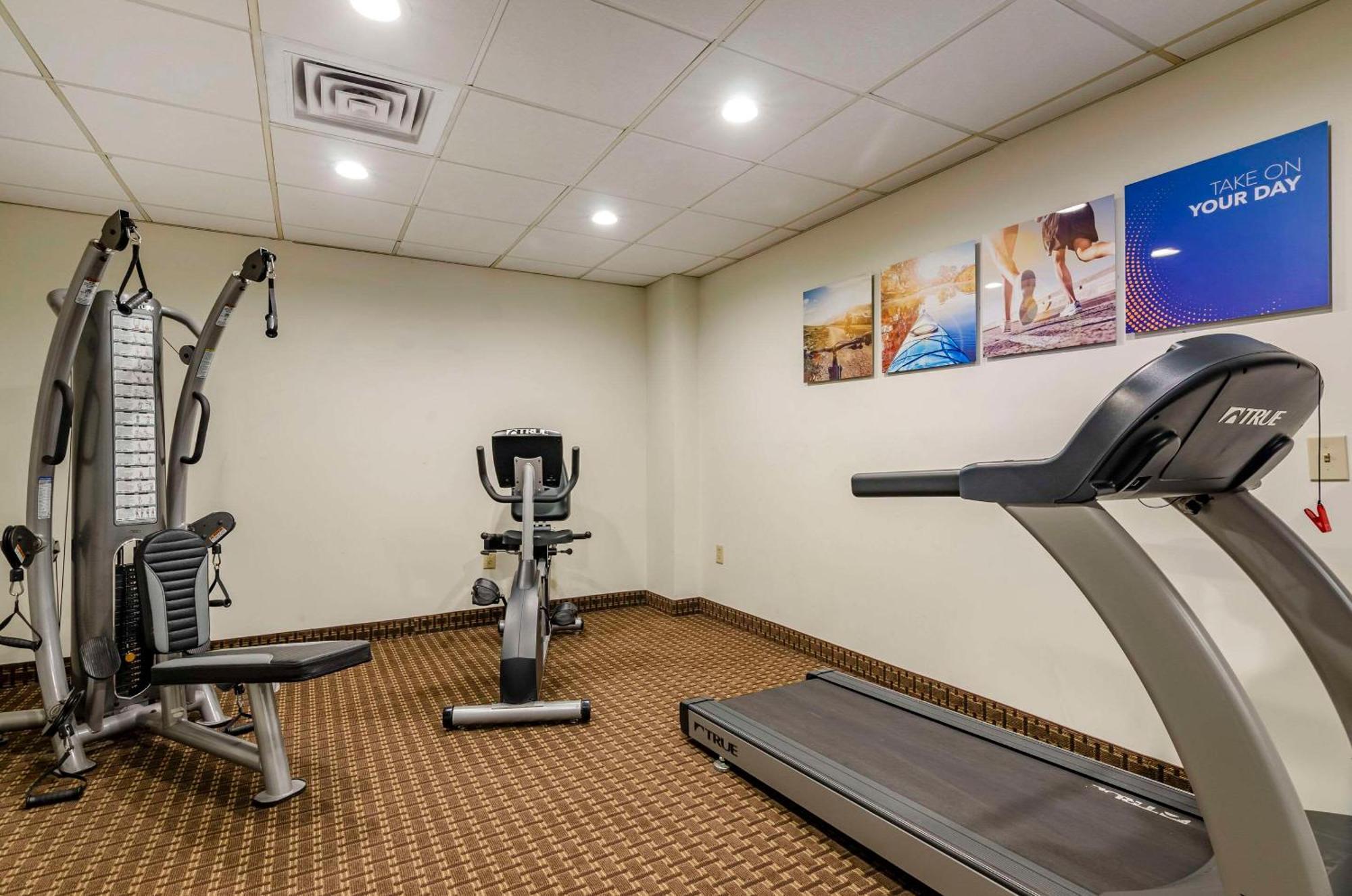 Comfort Inn & Suites Raphine - Lexington Near I-81 And I-64 Екстер'єр фото